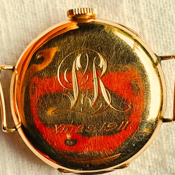 Gentle and Cordial While Maintaining that Sophisticated Air of Timeless Luxury - Picture 4 of 16